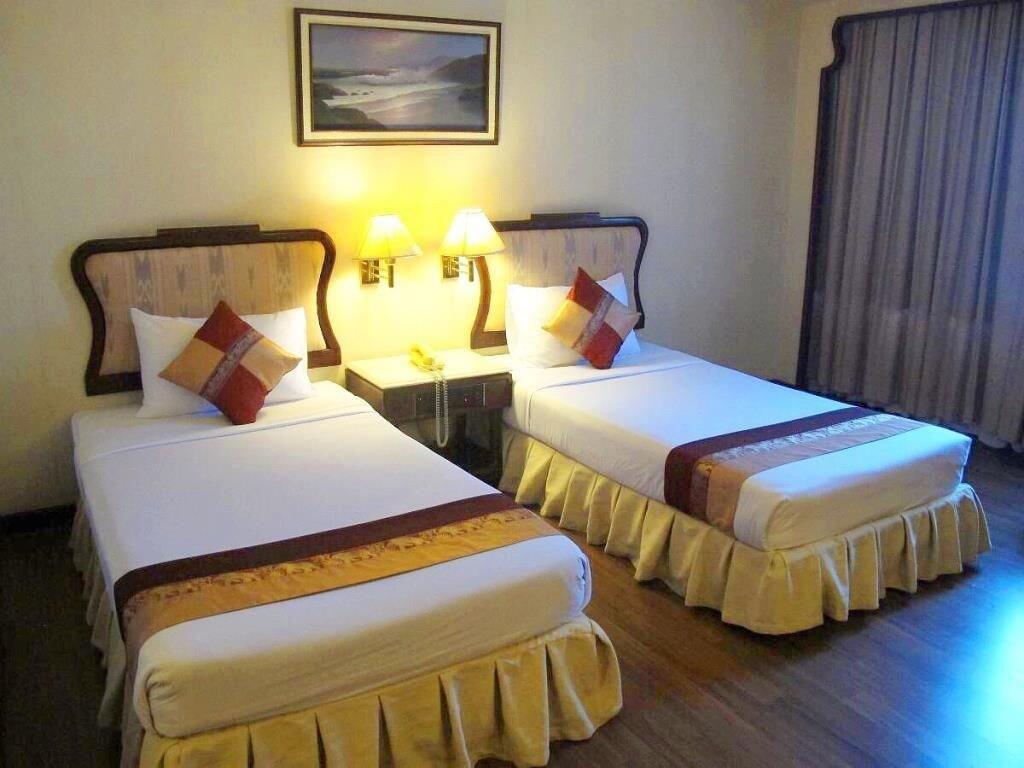 Lee Gardens Hotel Hat Yai Exterior photo