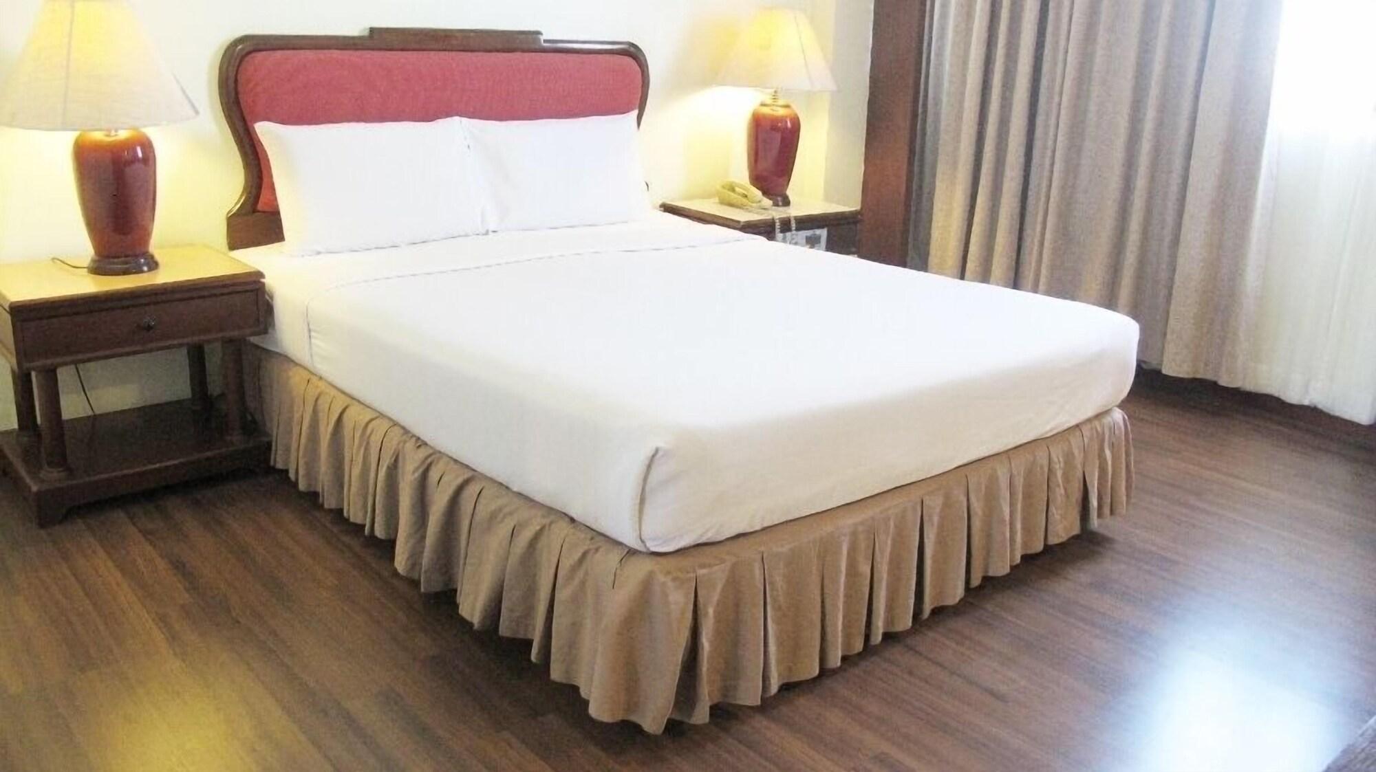 Lee Gardens Hotel Hat Yai Exterior photo