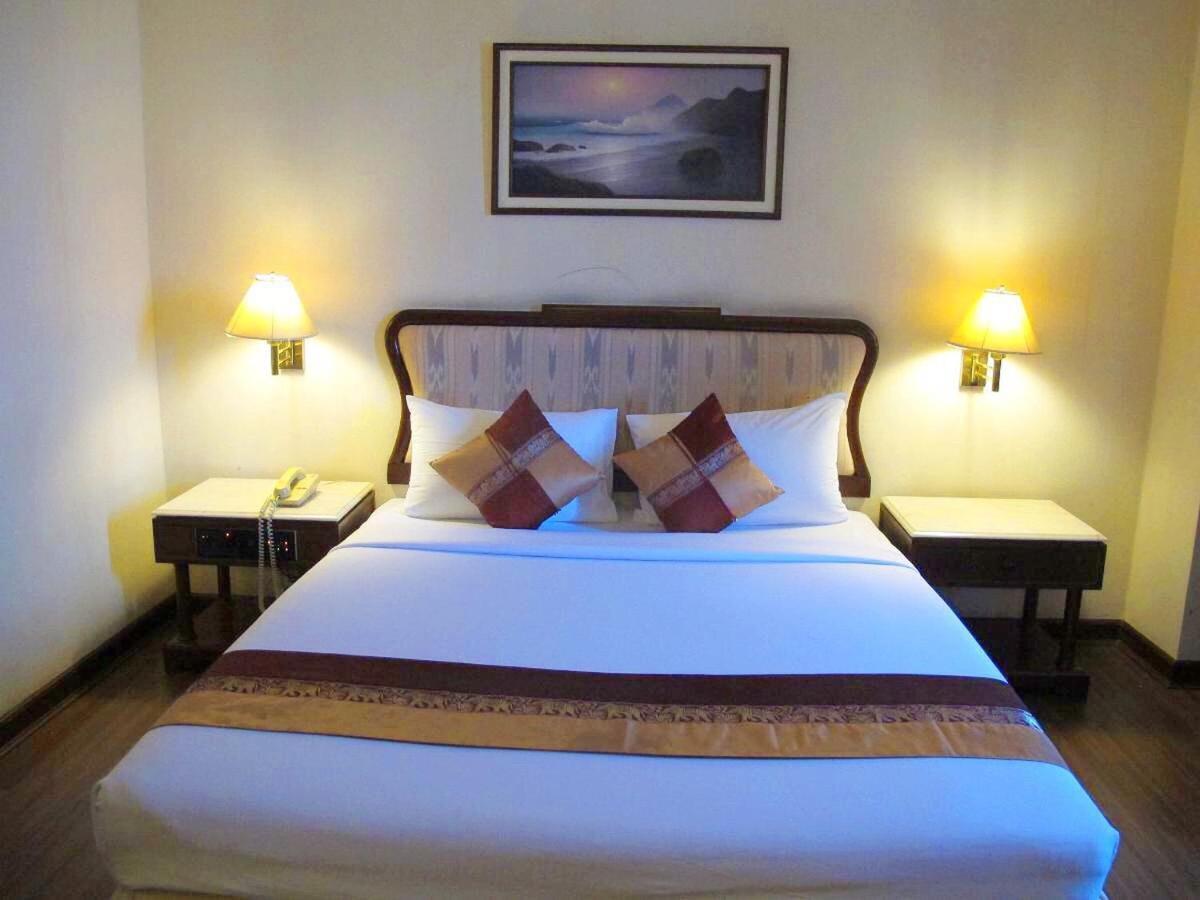 Lee Gardens Hotel Hat Yai Exterior photo